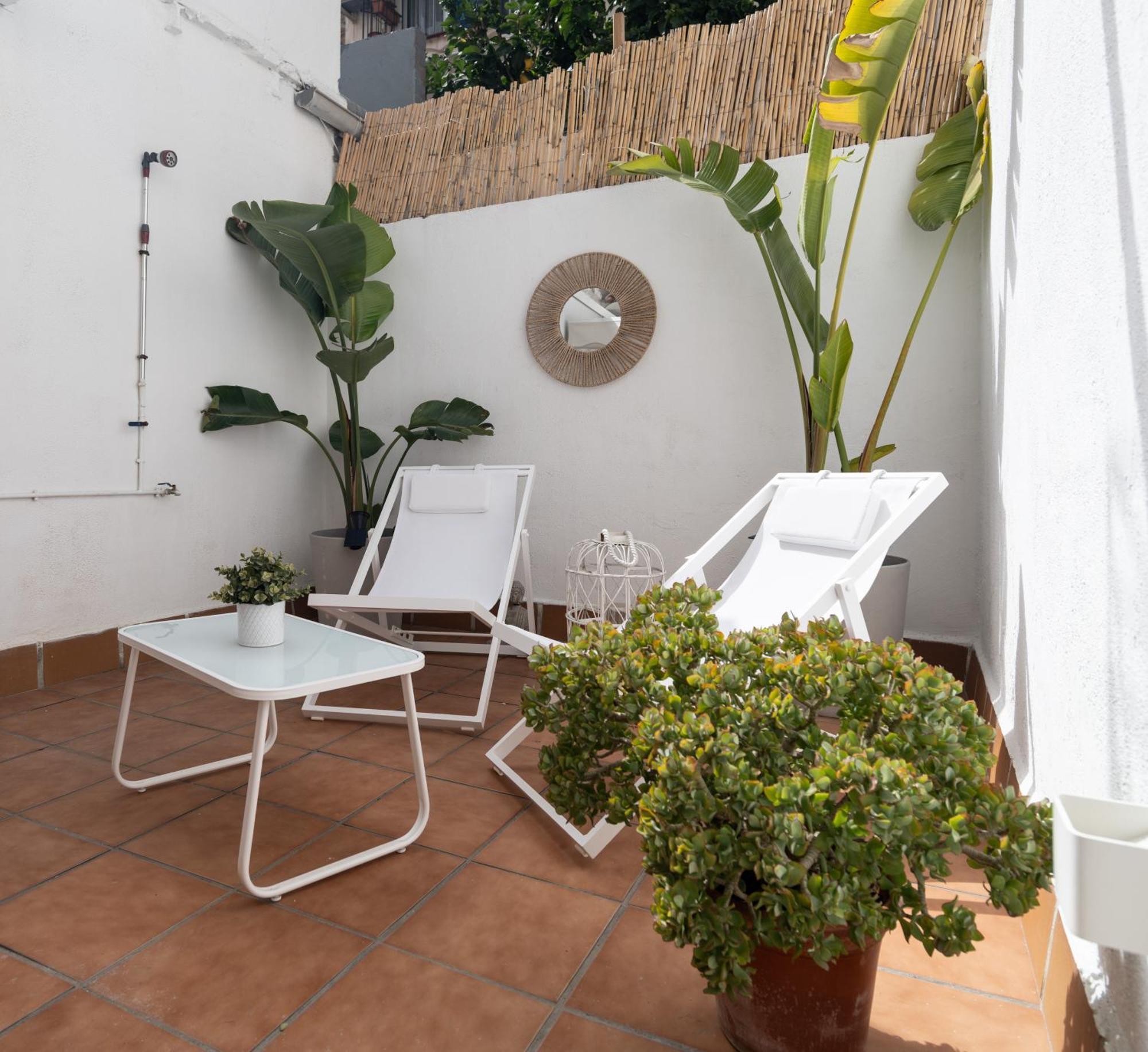 Stylish Apartment With Terrace For Couple Or Family Barcelona Kültér fotó